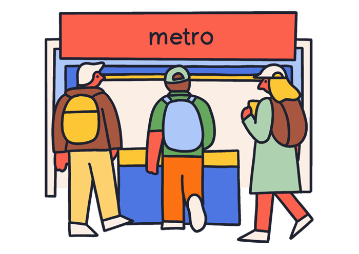 Persones entrant al metro
